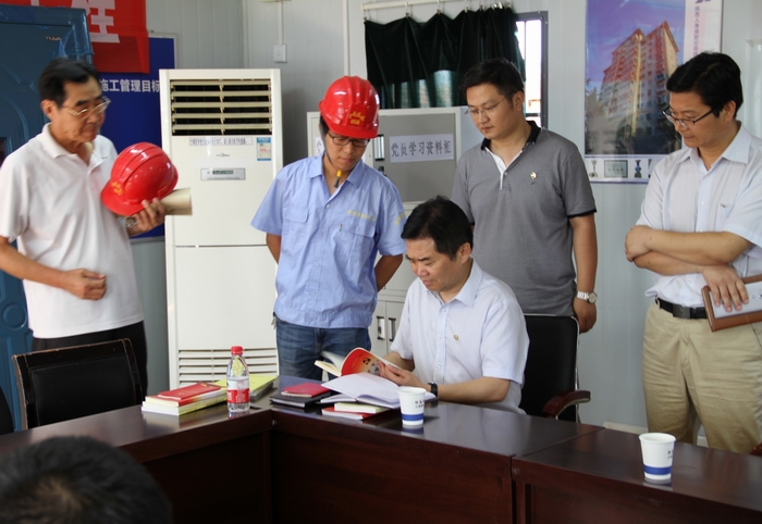 2016-7-15李董檢查工地 154.jpg