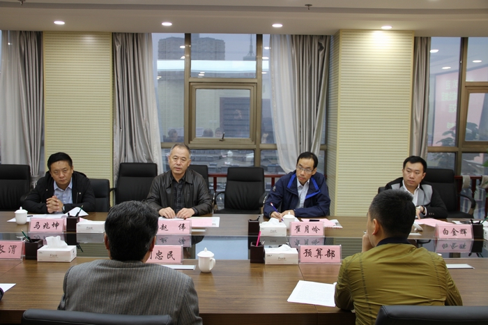 2016-10-27呼倫貝爾城投集團來訪交流 014.jpg