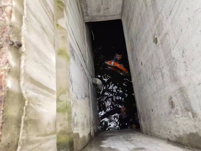 Ѵ�鴵푛_�h̖(h��o) �^��(zh��n)һ��(xi��n)�@��ɫ (2).jpg