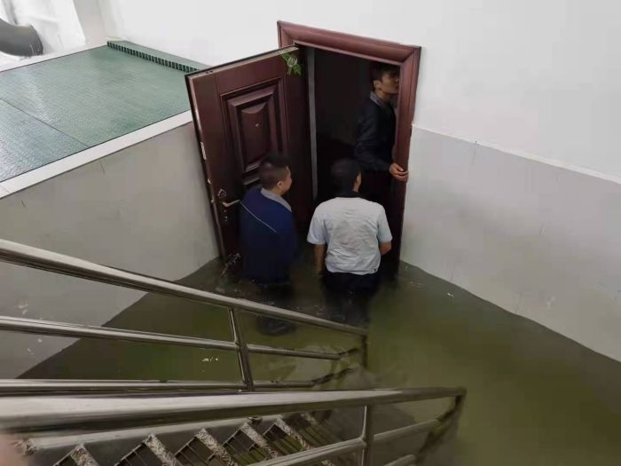 Ѵ�鴵푛_�h̖(h��o) �^��(zh��n)һ��(xi��n)�@��ɫ (1).jpg